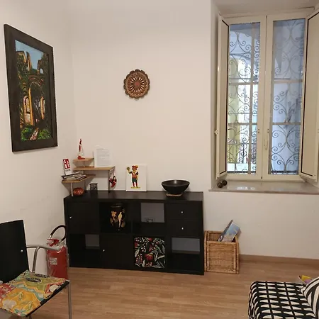 Otto Di Denari Апартаменты Неаполь