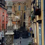 Otto Di Denari Napoli